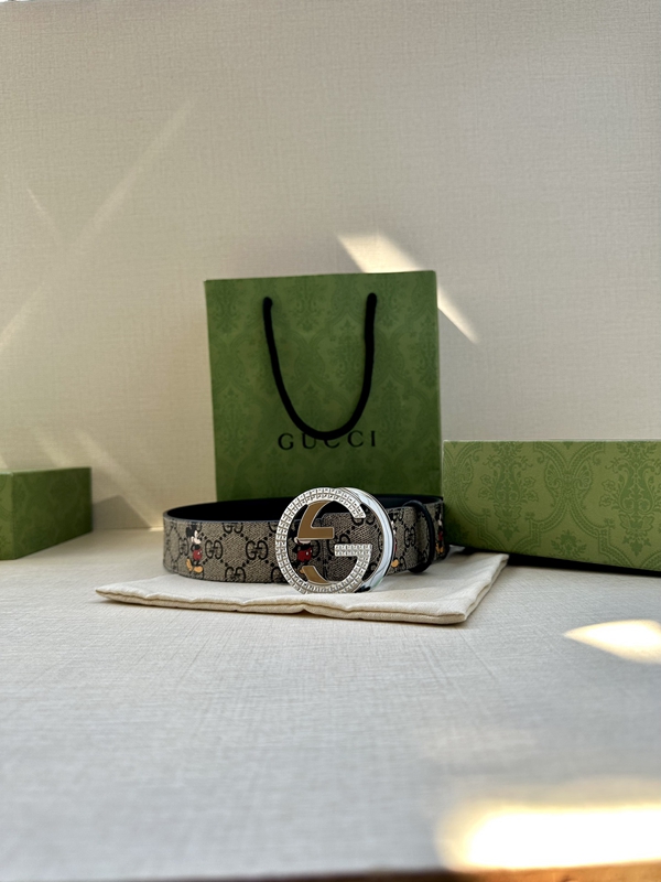 グッチベルト激安内部構造